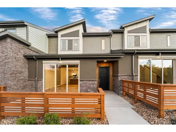 12271 W 58th Ct, Arvada, CO 80004