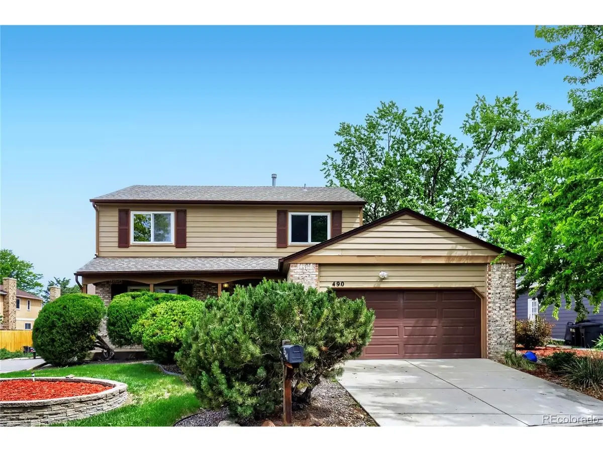 490 S Kingston Cir, Aurora, CO 80012 - #1