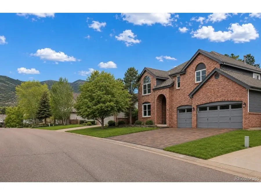 117 Willowleaf Dr, Littleton, CO 80127 - #2