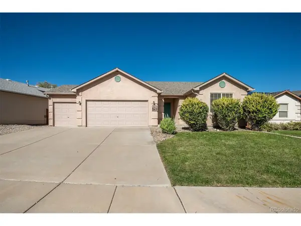 3433 Raccoon Ln, Pueblo, CO 81005