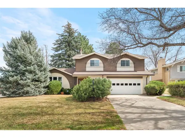 398 Uvalda St, Aurora, CO 80011