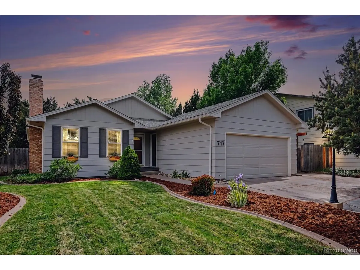 717 Shipman Mountain Ct, Windsor, CO 80550 - #1