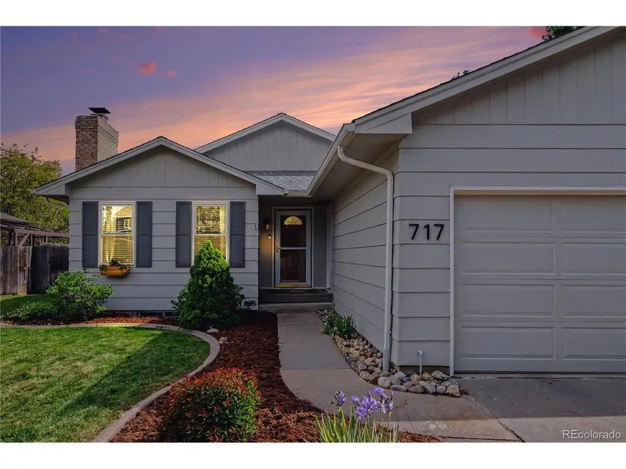 717 Shipman Mountain Ct, Windsor, CO 80550 - #2