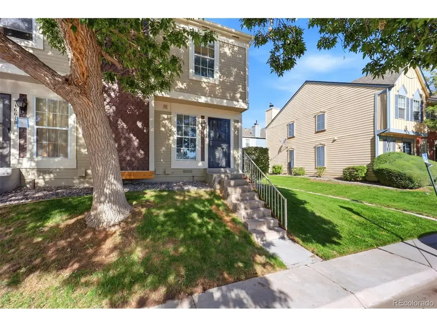 1661 S Idalia Cir #A, Aurora, CO 80017 - #3