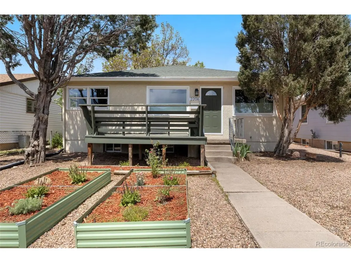 2206 W Uintah St, Colorado Springs, CO 80904 - #1
