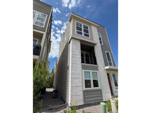 2405 Fiji Dr, Castle Rock, CO 80109