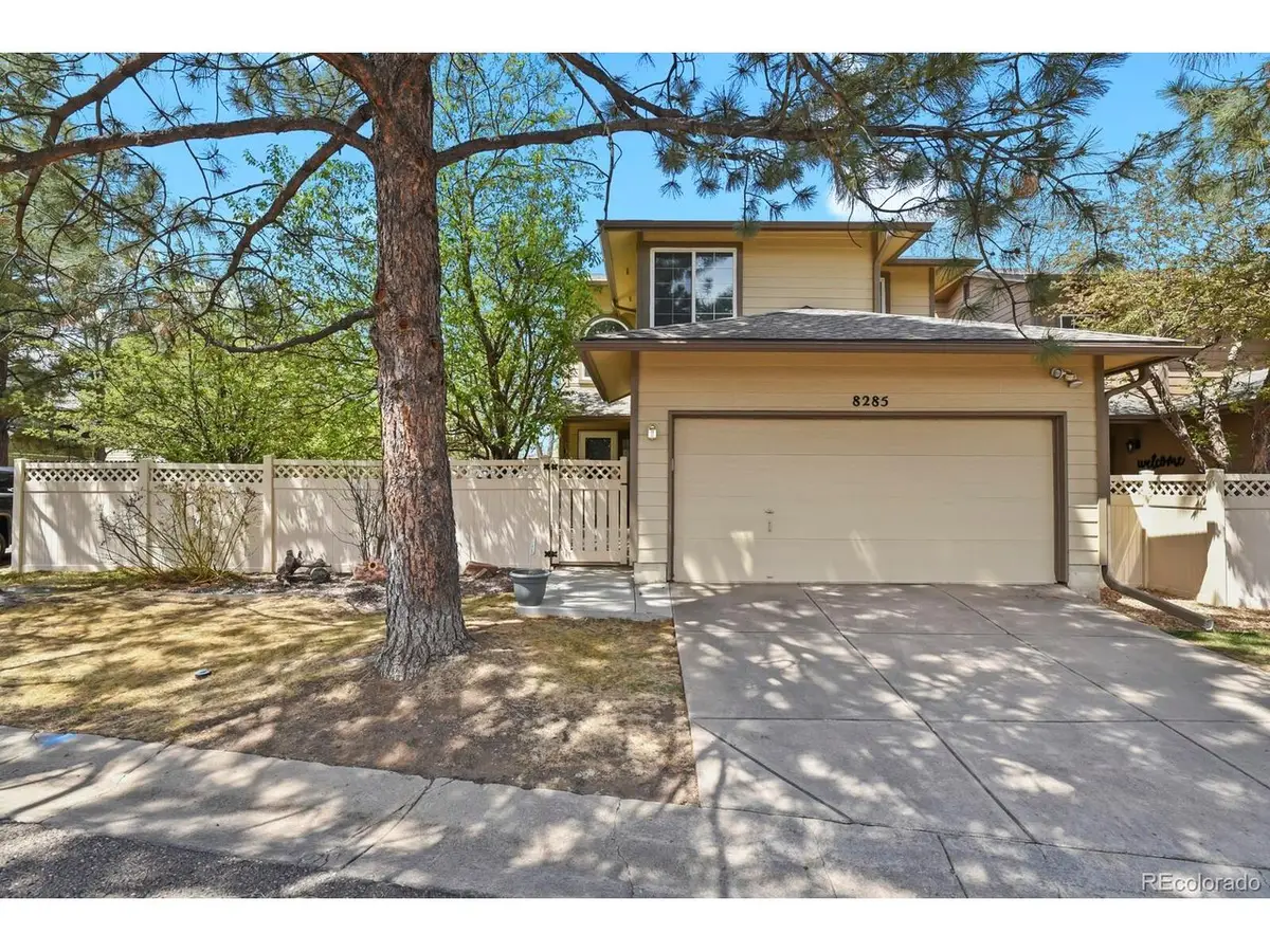 8285 S Gaylord Cir, Centennial, CO 80122 - #1