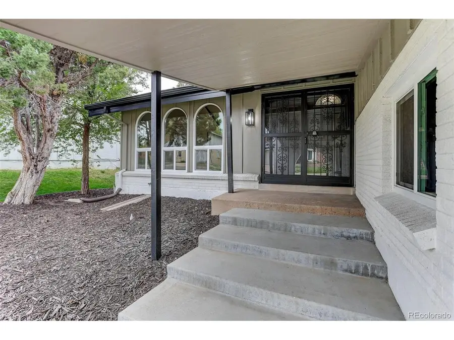 4084 S Willow Way, Denver, CO 80237 - #2