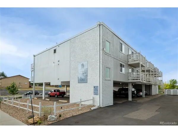 1064 Chambers Ct #201, Aurora, CO 80011