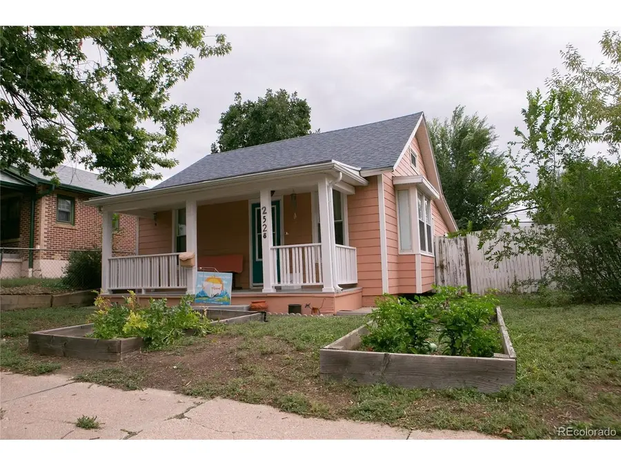2528 Eaton St, Edgewater, CO 80214 - #2