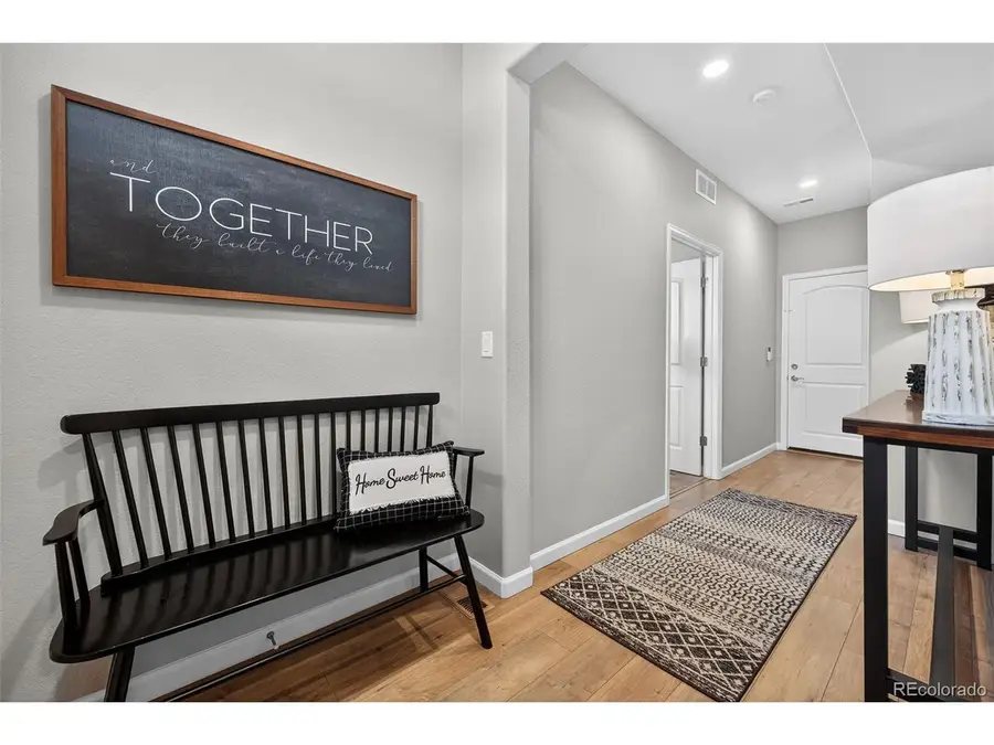 1526 Castle Creek Cir, Castle Rock, CO 80104 - Image #2