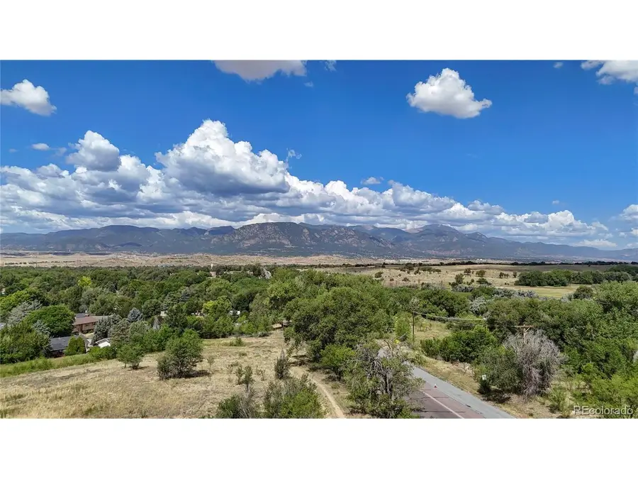 6608 Bobtail Dr, Colorado Springs, CO 80911 - #2