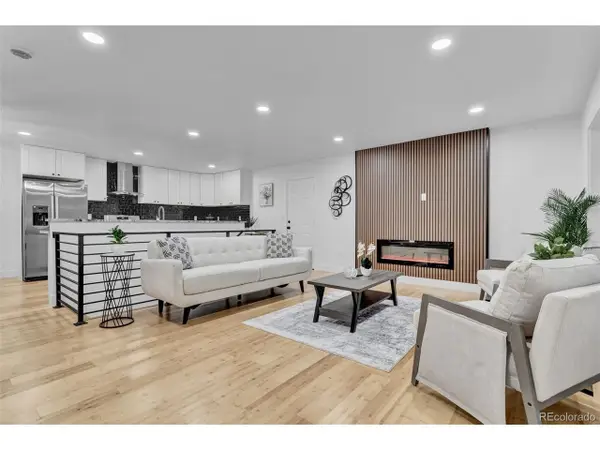 70 Everett St, Lakewood, CO 80226