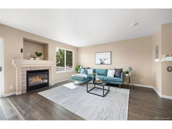 1246 S Zeno Cir #B, Aurora, CO 80017