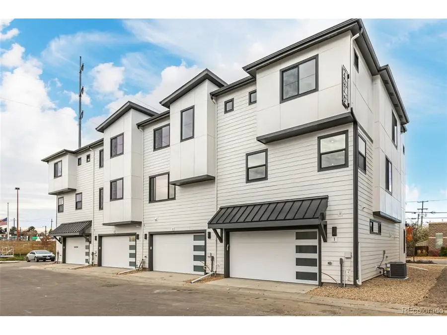 2076 S Holly St #1, Denver, CO 80222 - Image #2