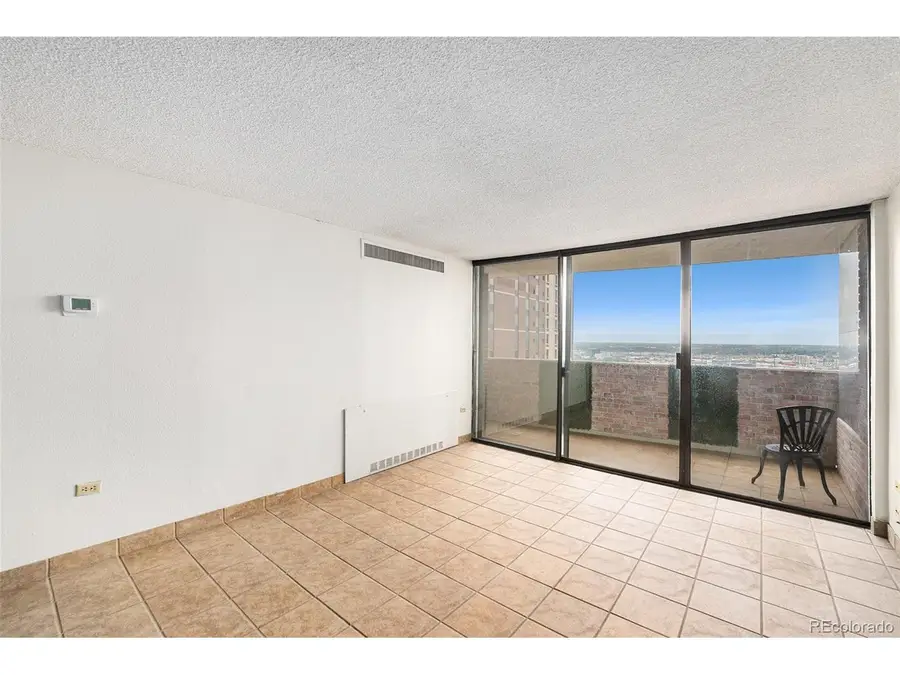 1020 15th St #27B, Denver, CO 80202 - Image #2