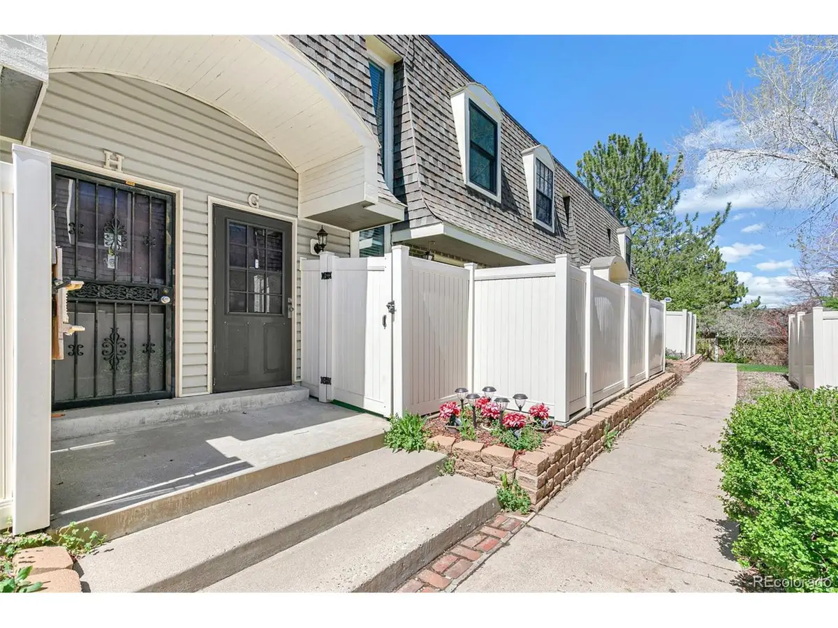 1350 S Idalia St #7-G, Aurora, CO 80017 - Image #1