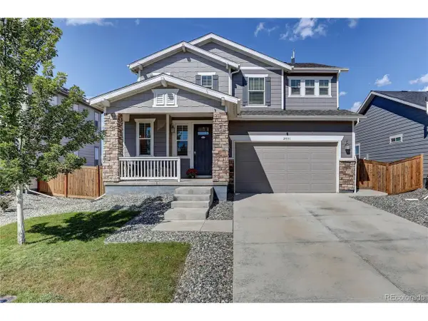 27531 E 7th Dr, Aurora, CO 80018