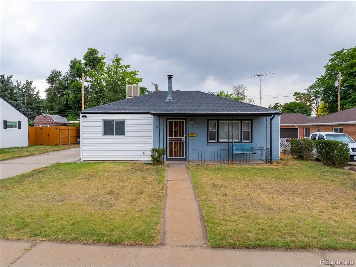 2541 Camellia St, Pueblo, CO 81005 - #1