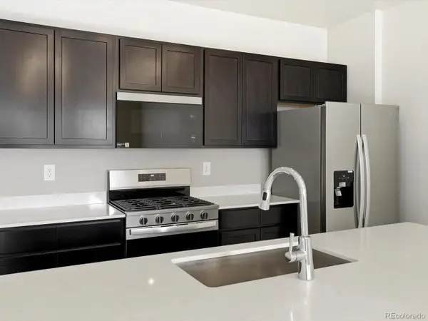 21244 E 65th Dr, Aurora, CO 80019