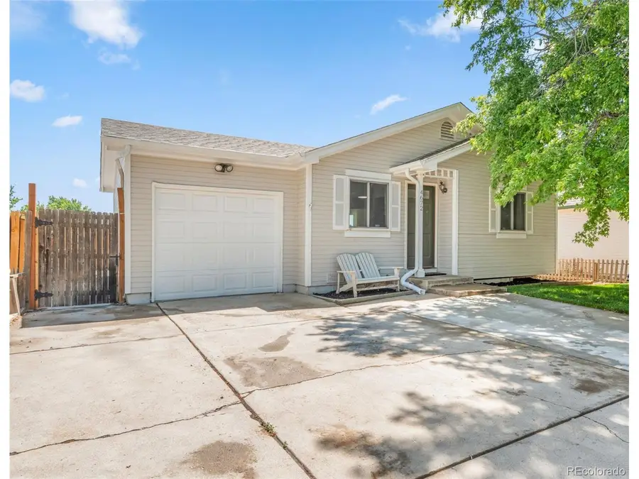 4672 S Pagosa Cir, Aurora, CO 80015 - Image #2