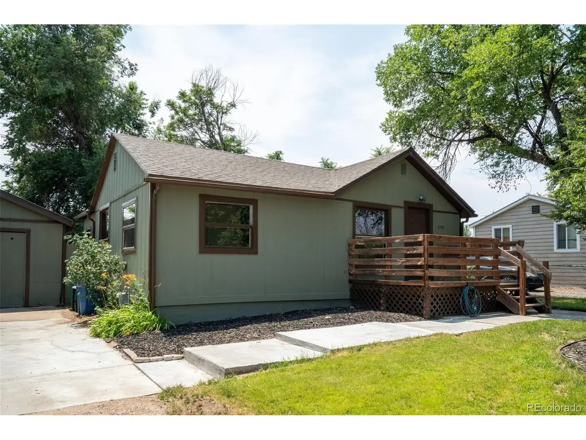 6740 E 76th Pl, Commerce City, CO 80022 - #1