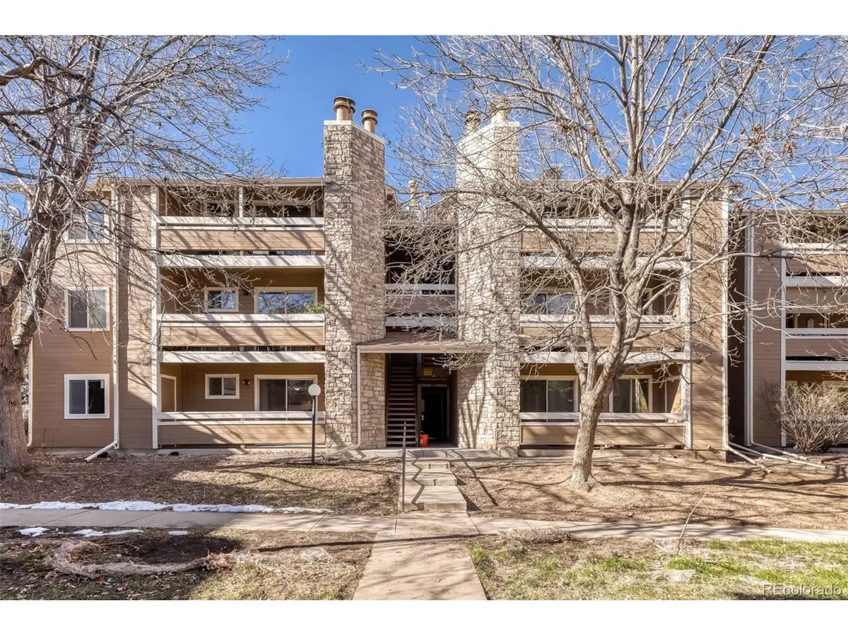 1074 S Dearborn St #108, Aurora, CO 80012 - #1