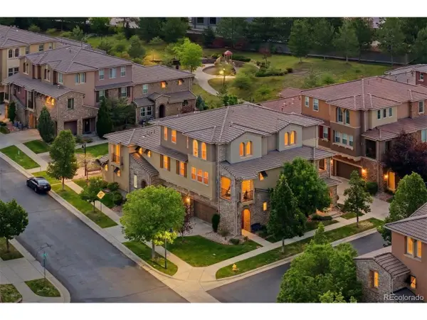 9362 Loggia St #D, Highlands Ranch, CO 80126