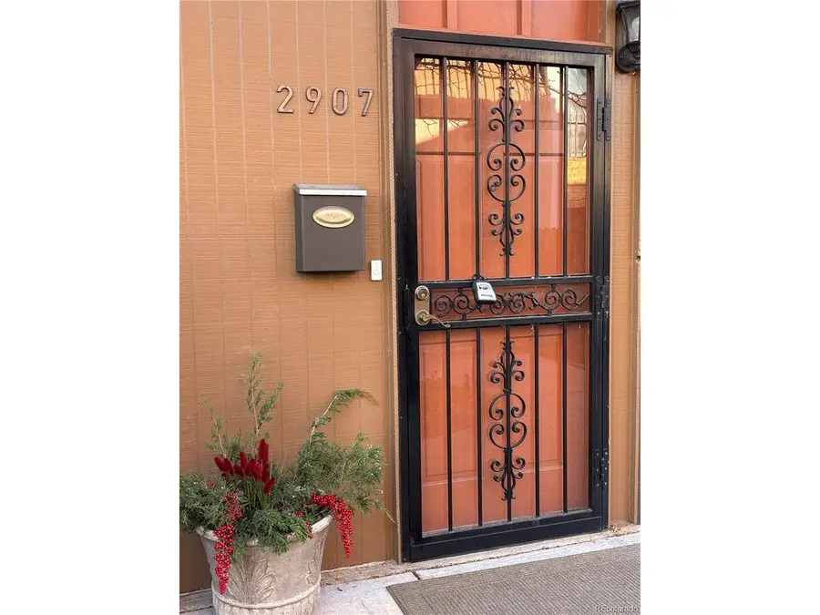 2907 S Locust St, Denver, CO 80222 - Image #2
