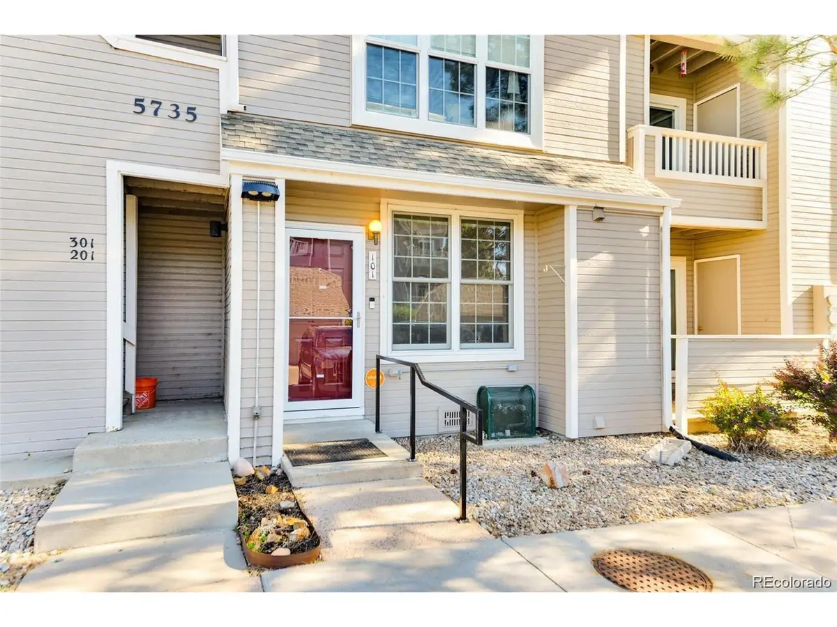 5735 W Atlantic Pl #101, Lakewood, CO 80227 - Image #1
