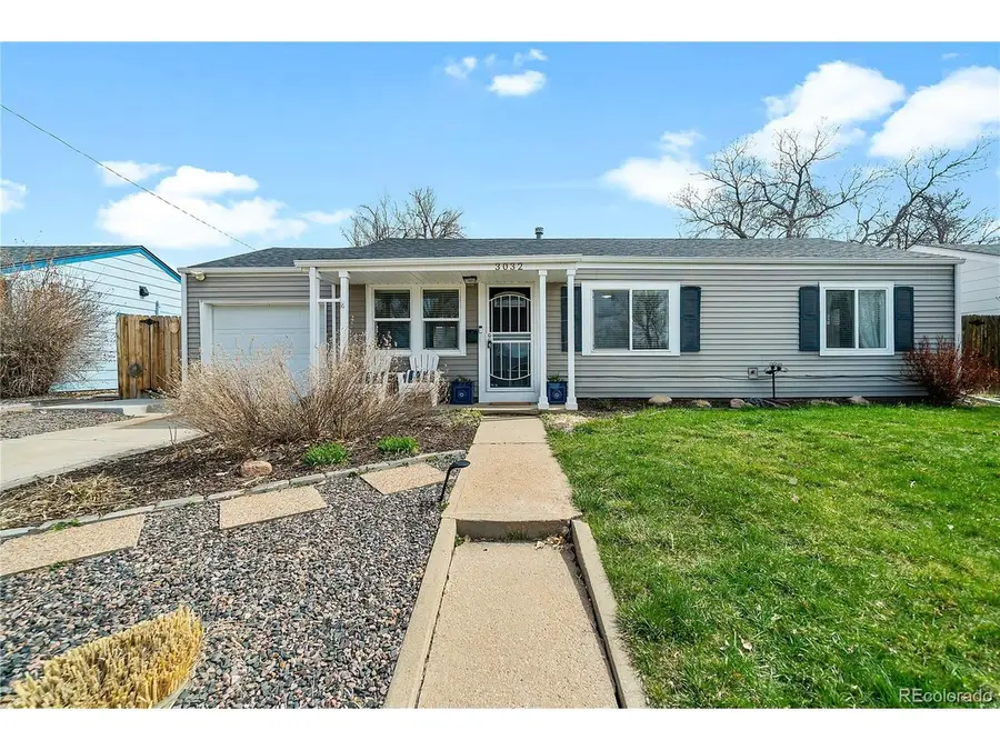 3032 S Grape Way, Denver, CO 80222 - #2