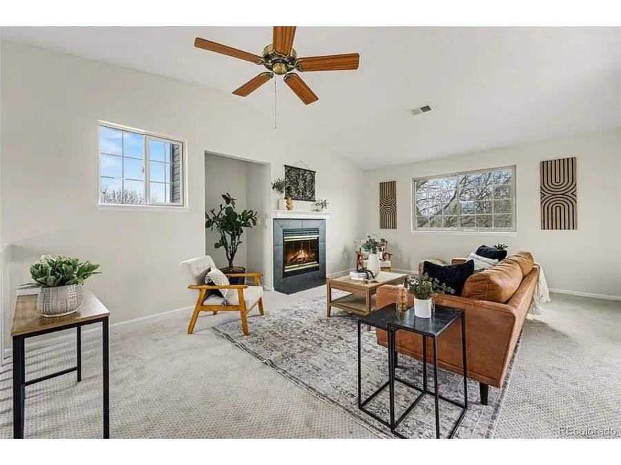 9175 W Cedar Dr #E, Lakewood, CO 80226 - #3