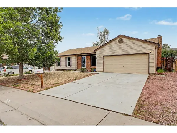 1123 S Lewiston Way, Aurora, CO 80017