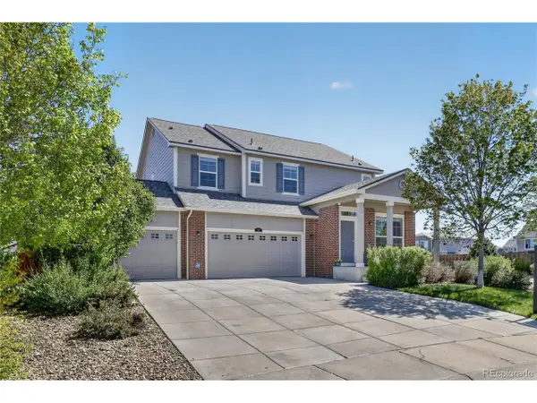 22 N Newcastle Ct, Aurora, CO 80018