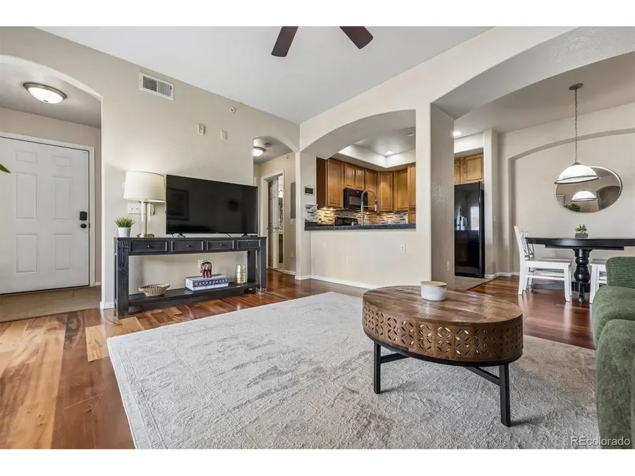 1821 S Dunkirk St #303, Aurora, CO 80017 - #2