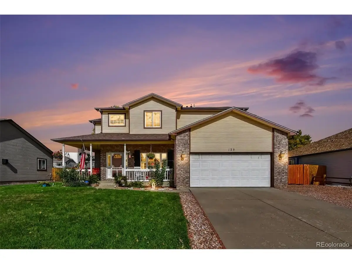 125 Falcon Cir, Mead, CO 80542 - #1
