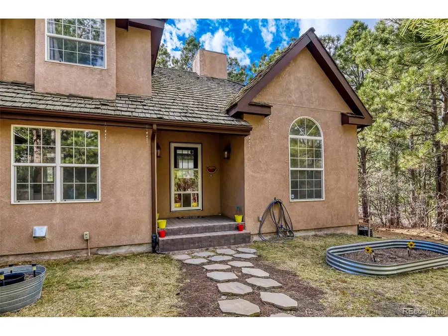 3392 Estates Cir, Larkspur, CO 80118 - #2