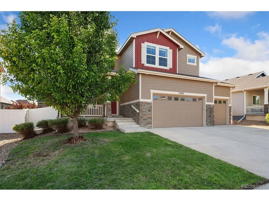 5562 Clarence Dr, Windsor, CO 80550 - #2