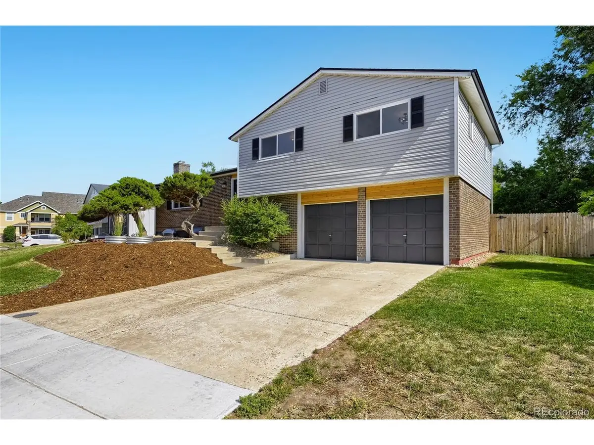 11622 W 71st Ave, Arvada, CO 80004 - #1