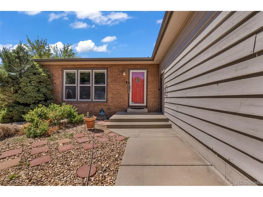 523 Gayle St, Fort Morgan, CO 80701 - #3