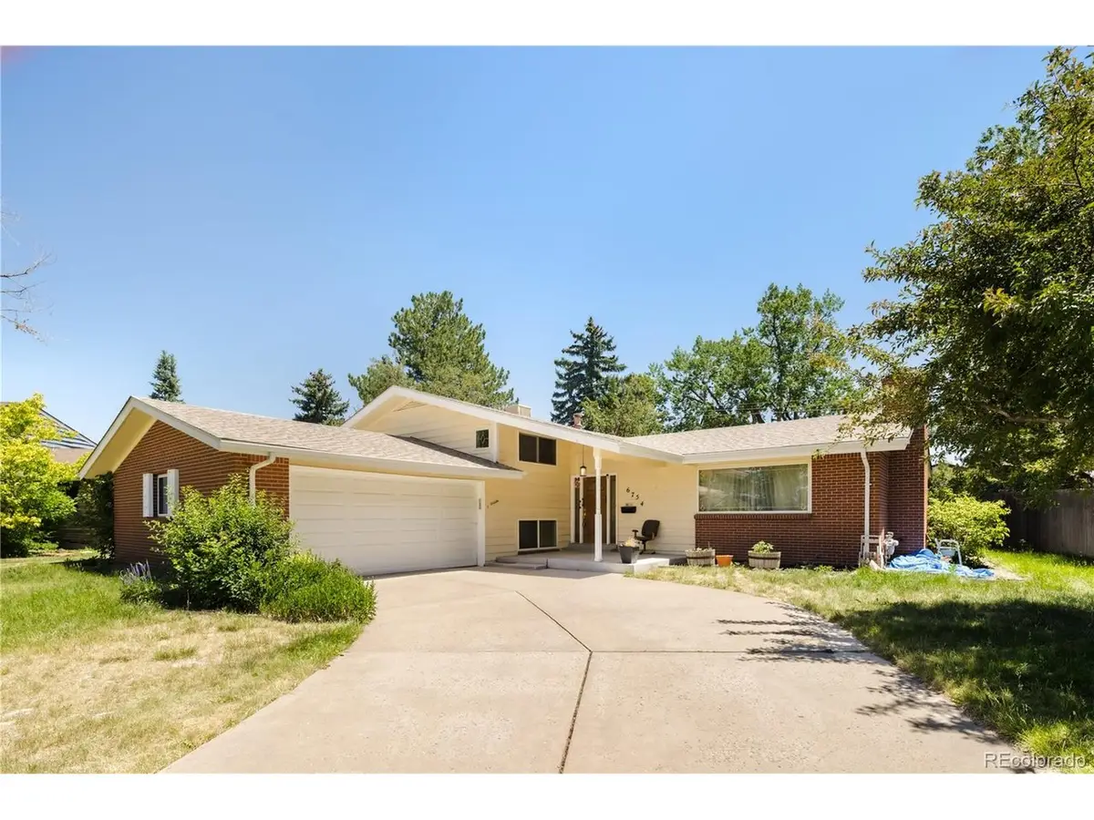 6754 S Detroit Cir, Centennial, CO 80122 - #1