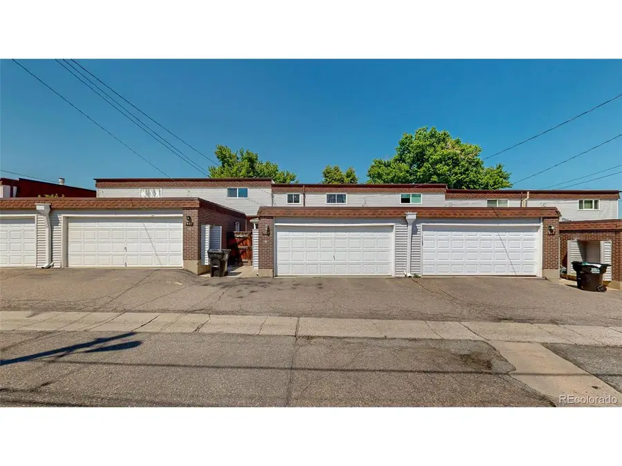 663 S Xenon Ct, Lakewood, CO 80228 - Image #2