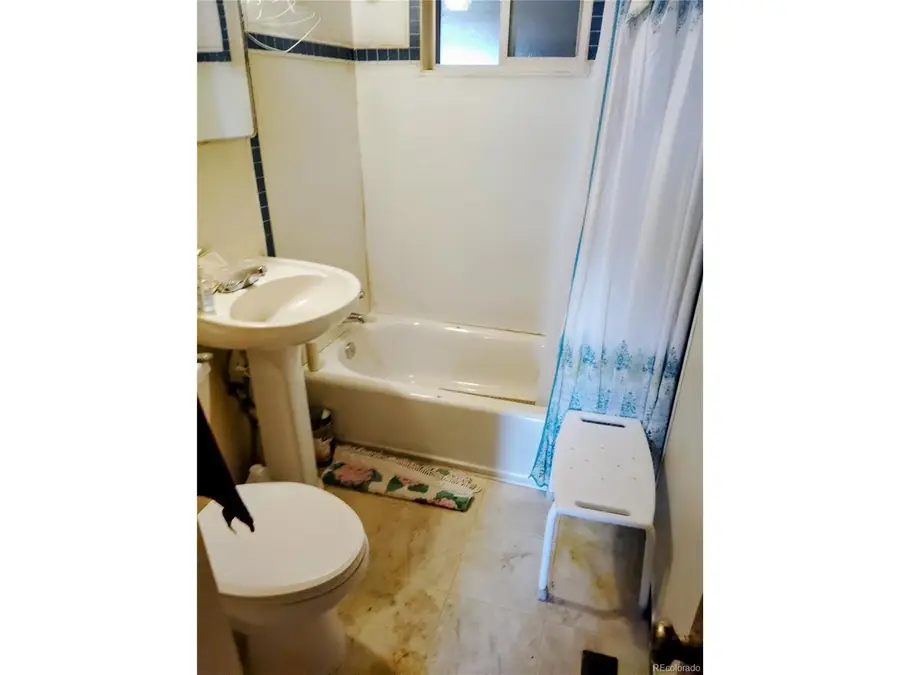 7771 Kimberly St, Commerce City, CO 80022 - Image #2