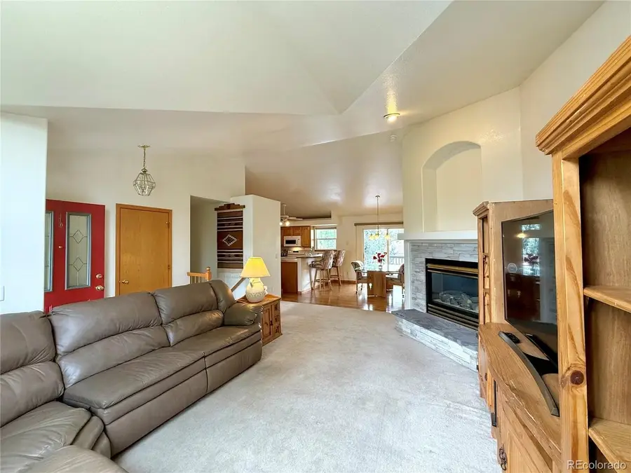 1121 Country Acres Ct, Johnstown, CO 80534 - #3