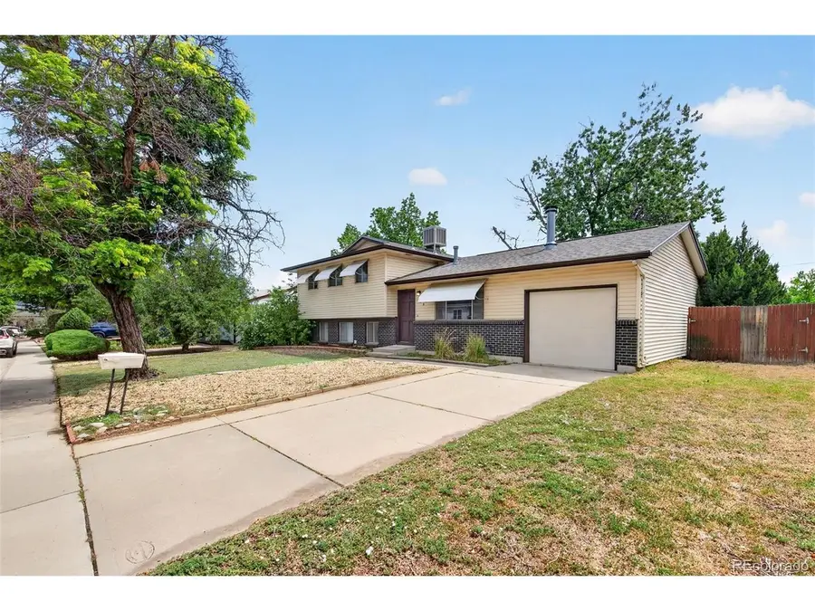 446 S Lima Cir, Aurora, CO 80012 - #2