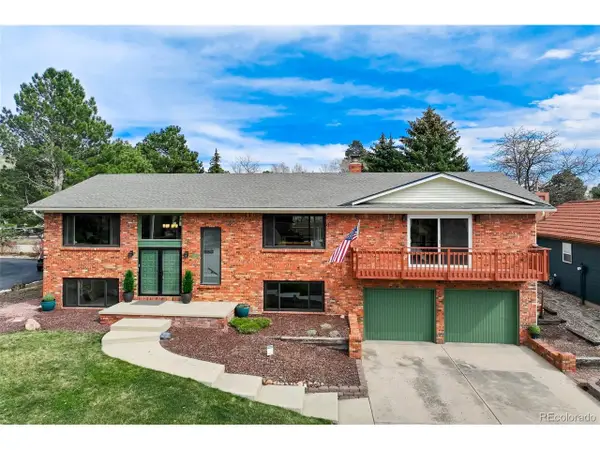 2832 Country Club Cir, Colorado Springs, CO 80909