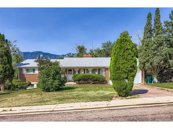 520 Crestridge Ave, Colorado Springs, CO 80906