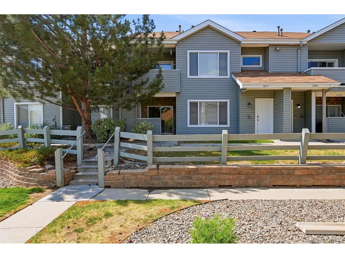 912 S Yampa St #107, Aurora, CO 80017 - #1