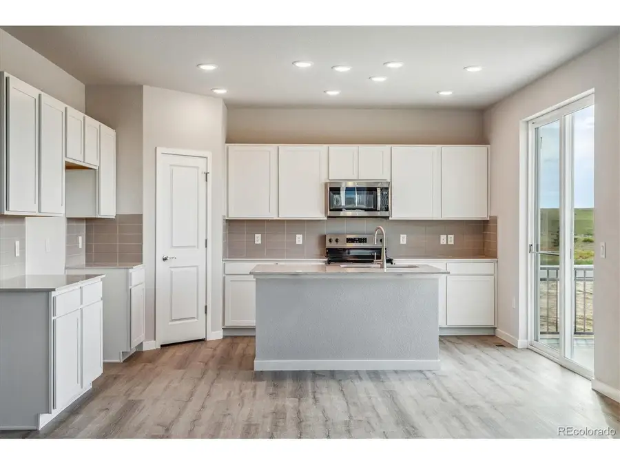 42601 Kinloch Trl, Elizabeth, CO 80107 - #2