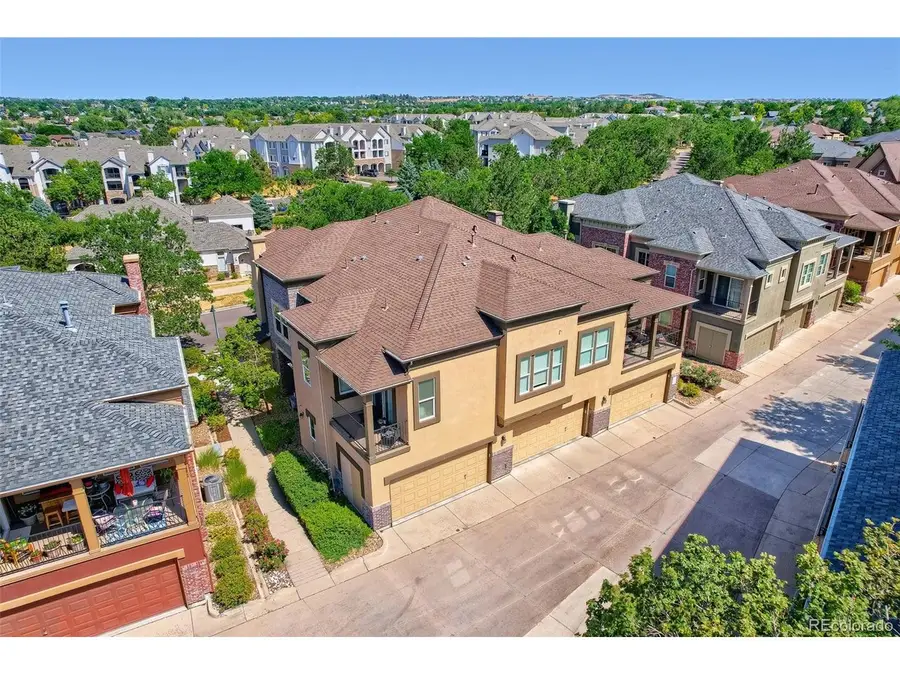 609 W Burgundy St #B, Highlands Ranch, CO 80129 - #3